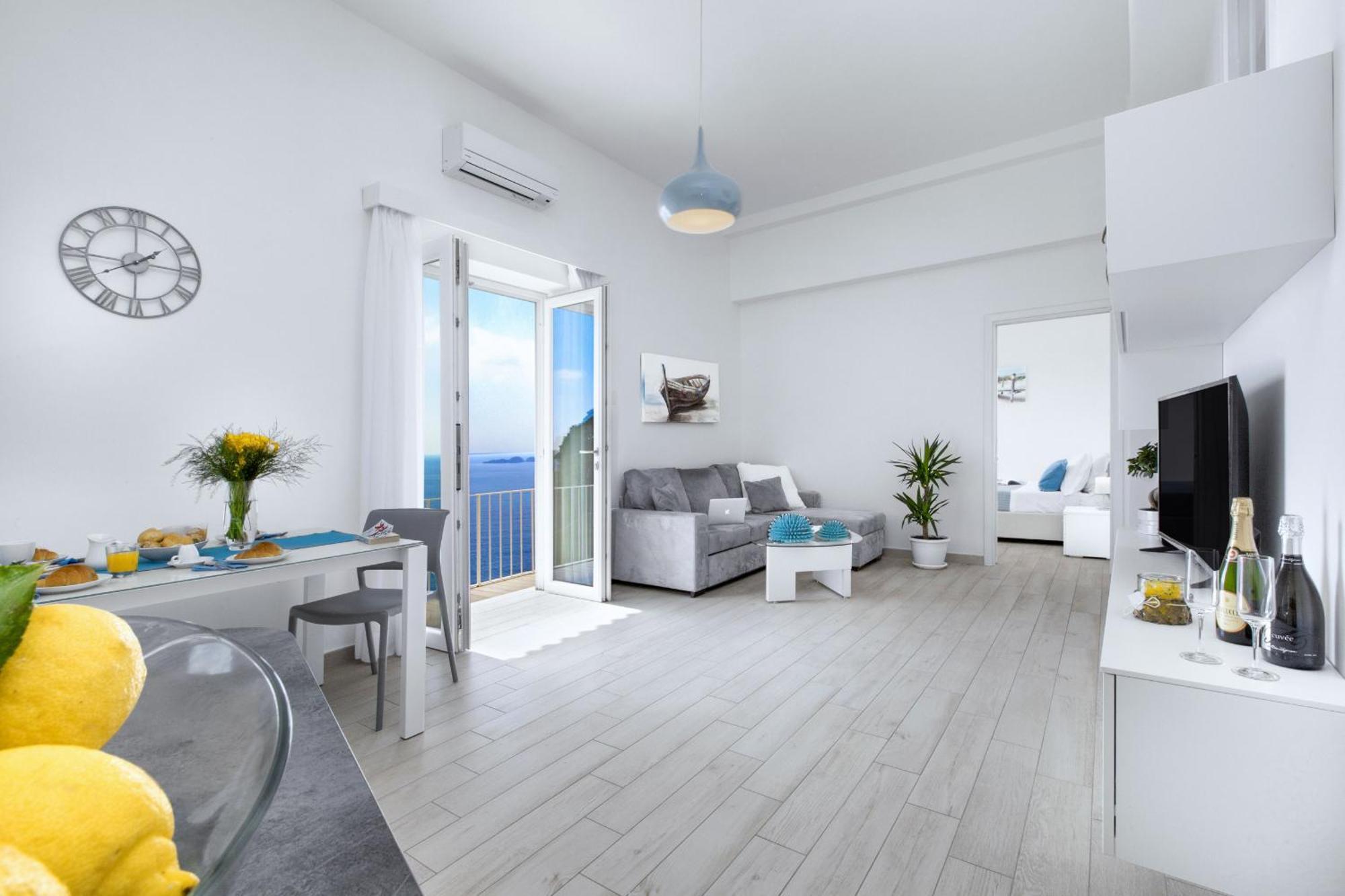 Amore Rentals - Villa Anna Positano Esterno foto